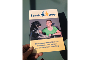 Durge Geeft Vorm steunt Service Dogs!